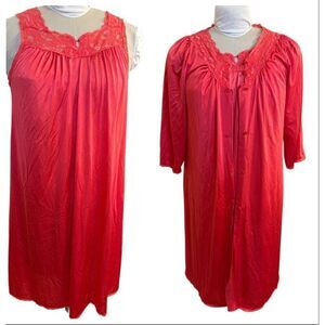 Shadow Line Women’s Nightgown & Robe Set Vtg 2-Pcs Sz. M Red Silky Nylon